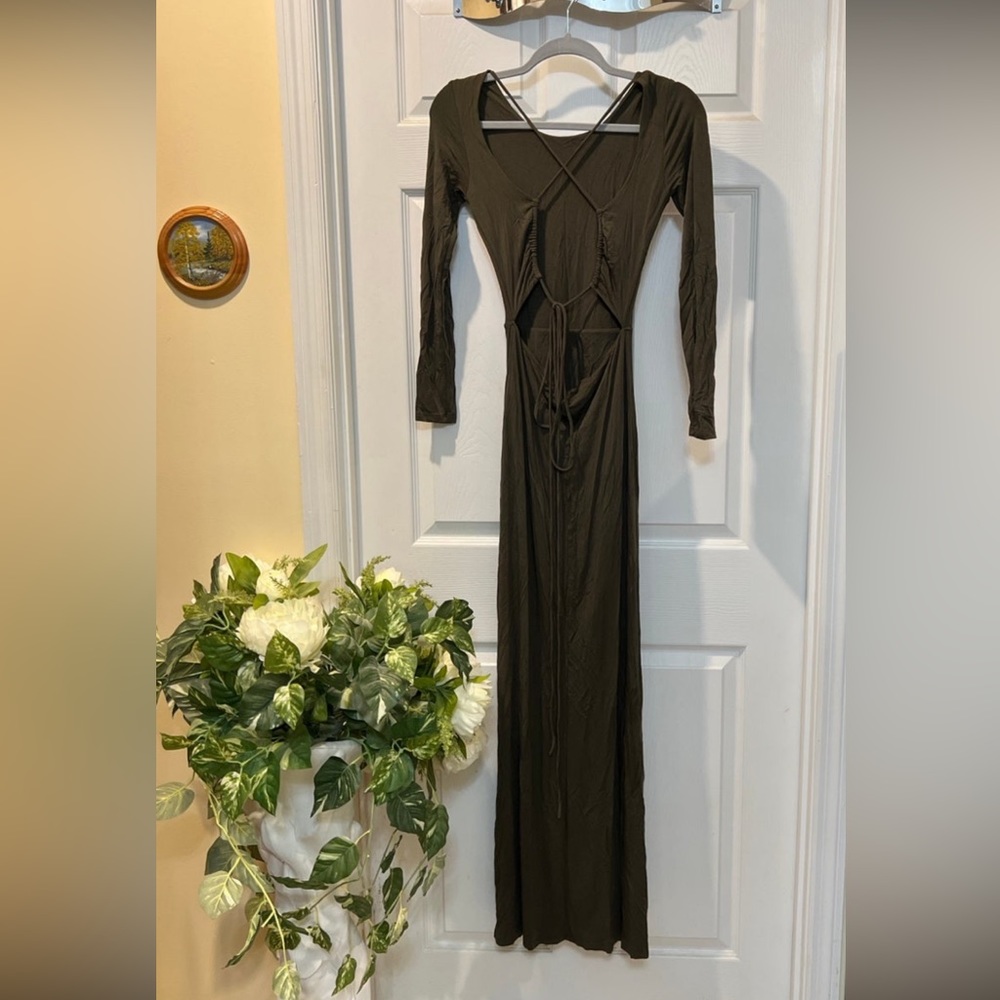 FOREVER 21 MAXI DRESS SIZE S - Picture 3 of 9
